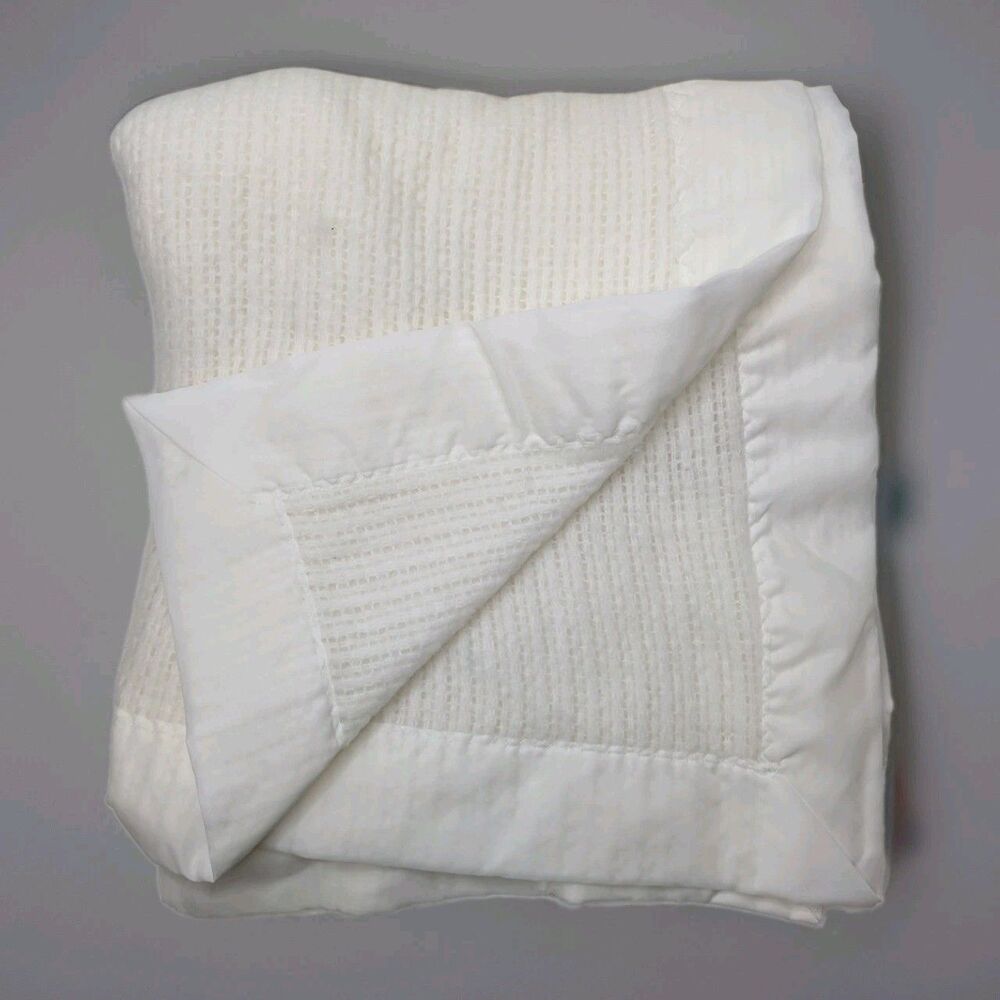 Carter's White Waffle Weave Satin Trim Baby Blanket USA Acrylic Vintage Morgan